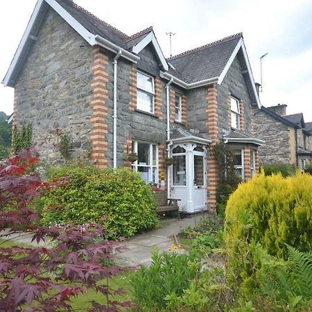 Gorphwysfa House B & B ベトウス・ア・コーエド エクステリア 写真